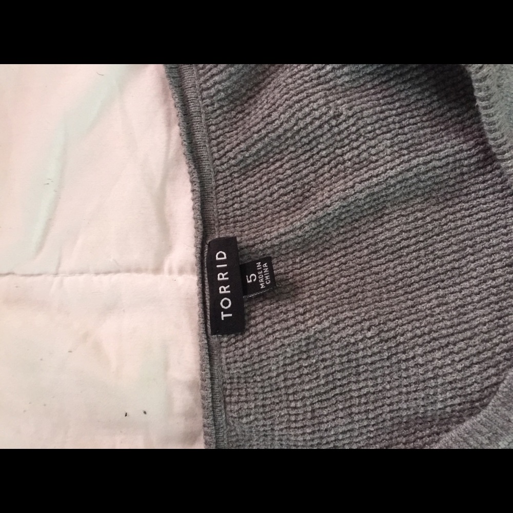 Sweater - Picture 2 of 2